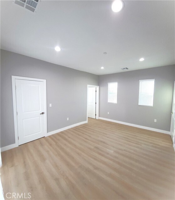 Building Photo - 936 N Townsend Ave