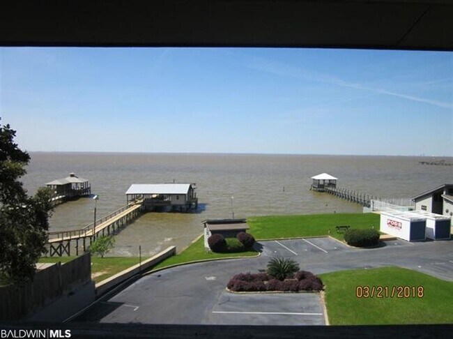 Foto del edificio - STEPS FROM THE PIER AND DOWNTOWN