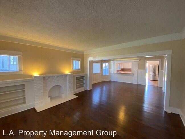 Building Photo - 3 br, 1.5 bath House - 1240 W 45th