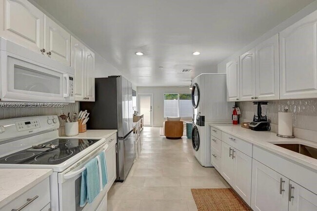 Foto del edificio - 1319 SW 30th St