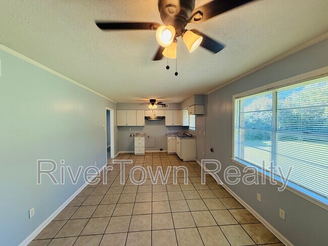 Building Photo - 4015 N Trezevant St