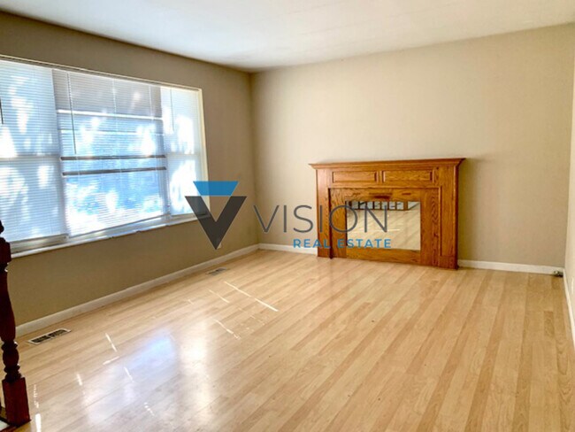 Building Photo - 5001 Heath Ave