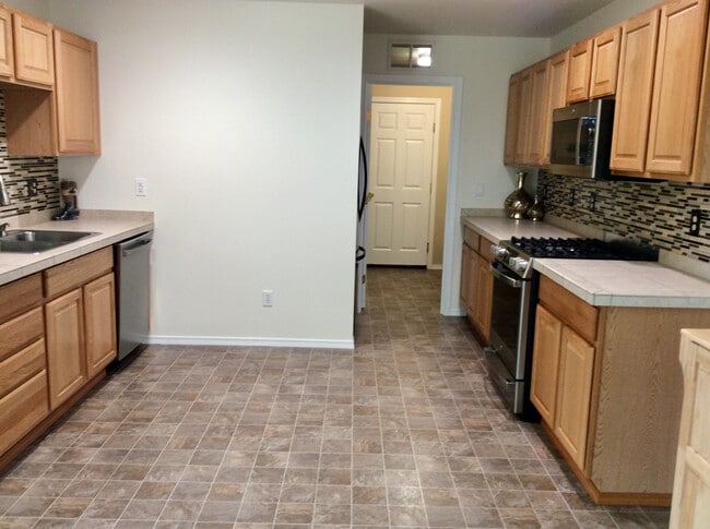 Building Photo - 21438 SE 298th Pl
