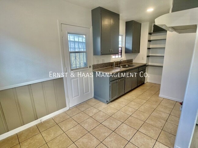 Foto del edificio - 14756 Betty Jean Ave