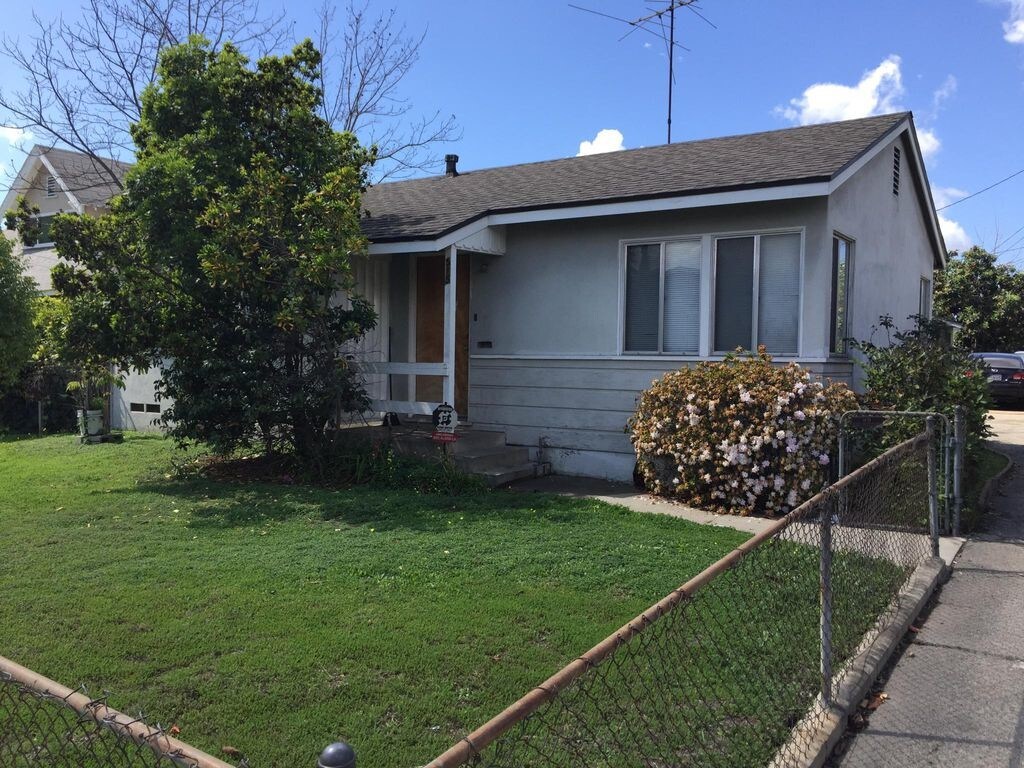 Foto principal - 515 N Nicholson Ave
