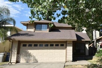 Building Photo - 3503 Del Sol Way