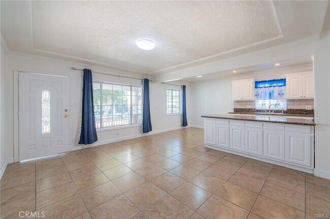 Foto del edificio - 1136 Cary Ave