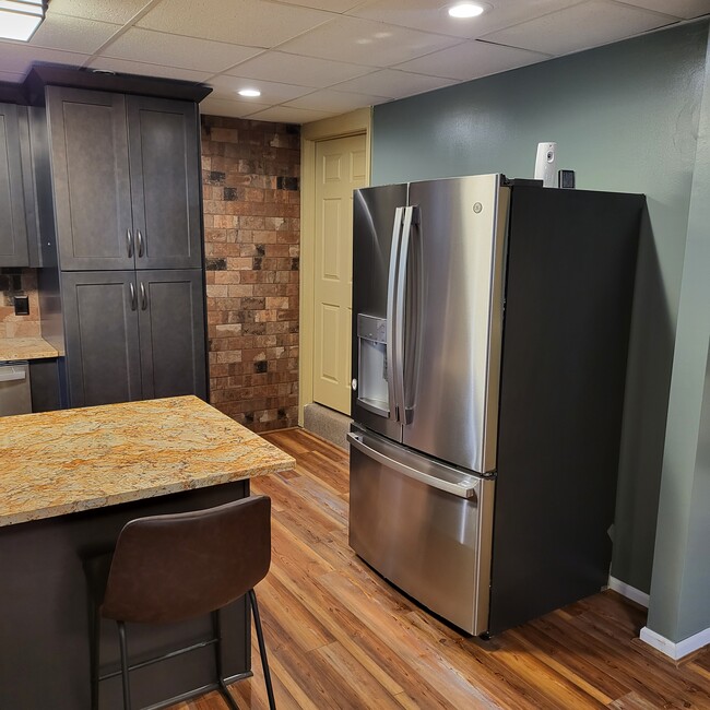 Kitchen Right - 2815 W Price Creek Rd