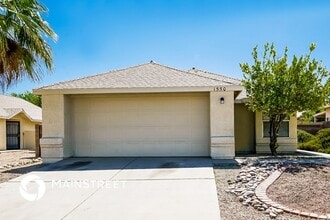 Building Photo - 1550 N Blacklawn Ave