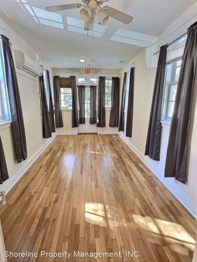 Building Photo - 1 br, 1 bath House - 606 Cottage Square Lane