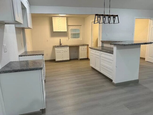 Foto del edificio - 2924 Byley Blvd