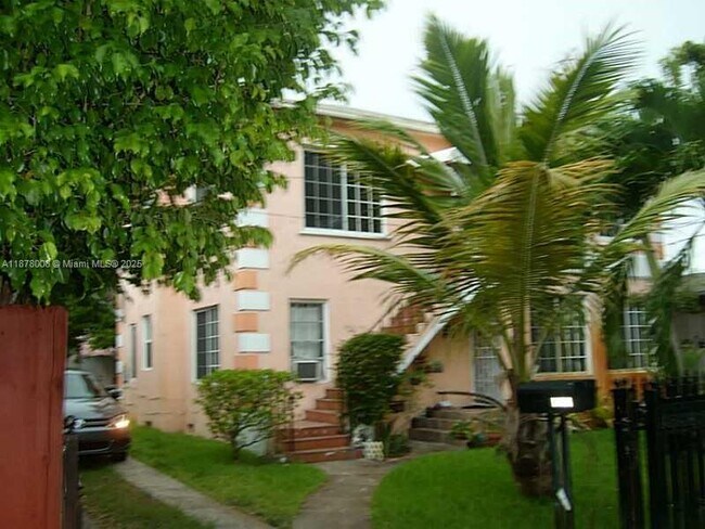 Foto del edificio - 6912 NE 5th Ave