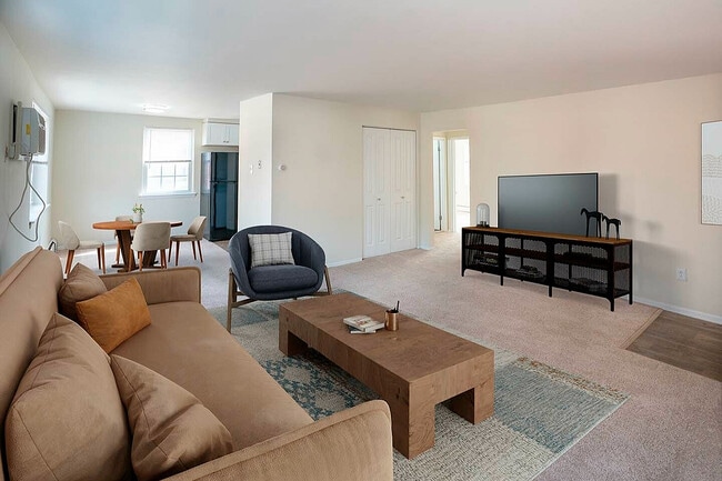 Living and Dining - Audubon Manor