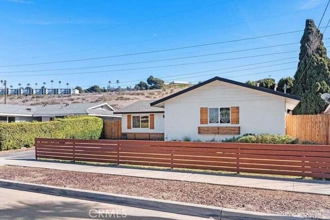 Building Photo - 3509 Las Vegas Dr