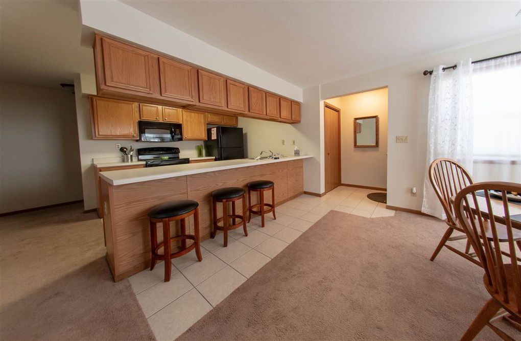 7305 Wallingford Way Unit 3, Rockford, IL 61107 Condo for Rent in