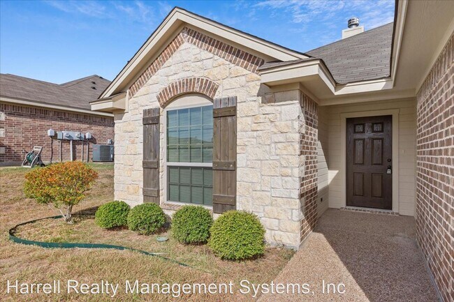 Foto del edificio - 3 br, 2 bath House - 398 Park Place