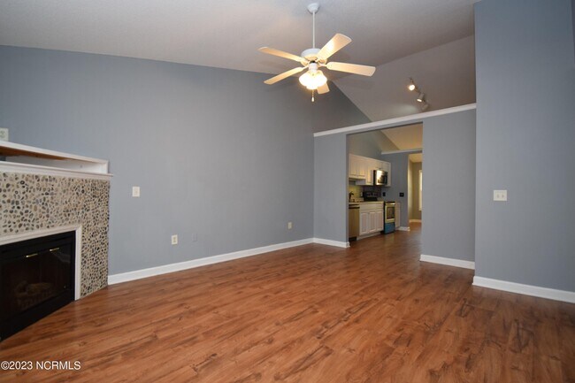 Building Photo - 1116 Masters Ln