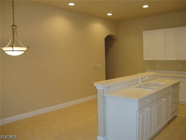 Foto del edificio - 13942 Bently Cir