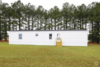 Building Photo - 106 Luart Dr