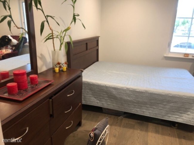Foto del edificio - 1 br, 1 bath Apartment - 39567 Stevenson Pl