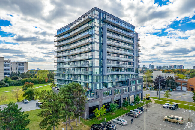 Building Photo - The Bennett On Bayview Condos