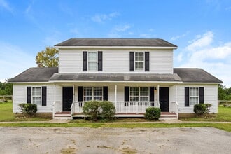 Building Photo - 33 35 Brantley Cir