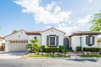 Building Photo - 10820 Woodstream Ct