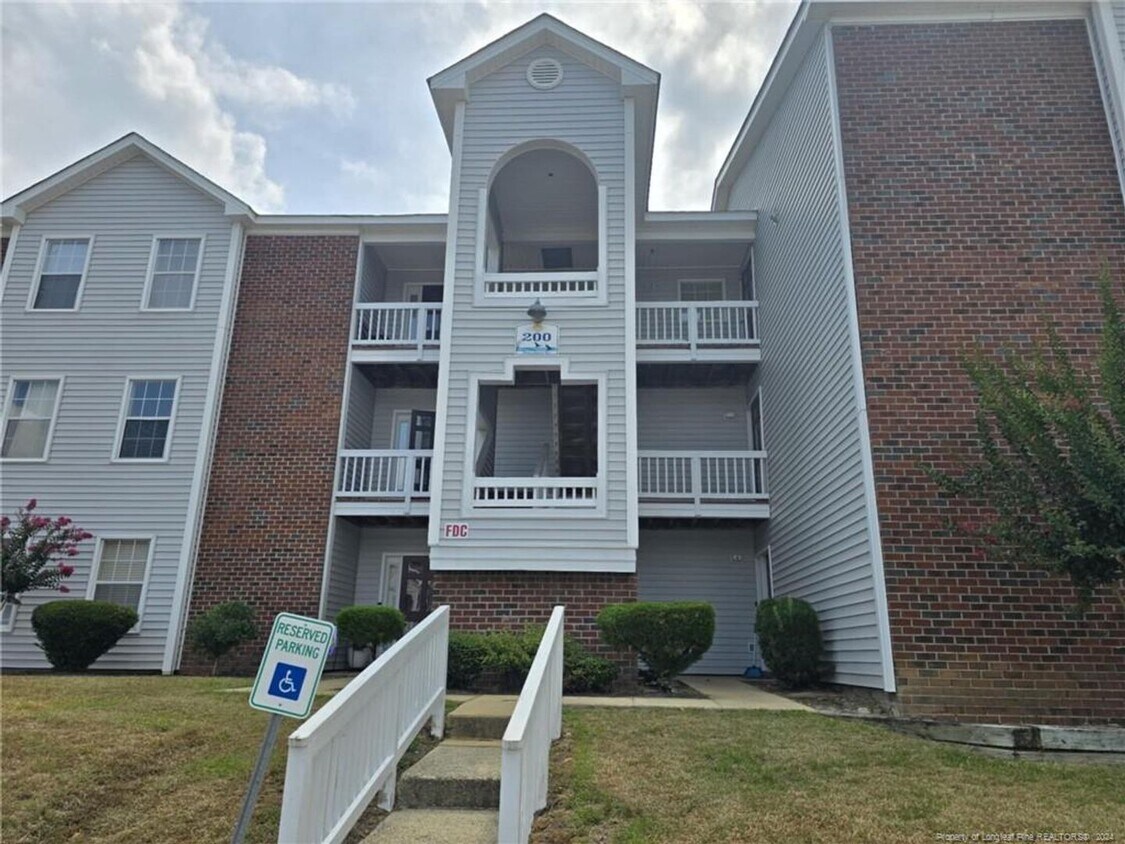 200 Waterdown Dr, Fayetteville, NC 28314 House Rental in Fayetteville