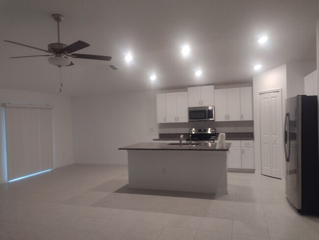 Foto del edificio - Bartow Rental Home!