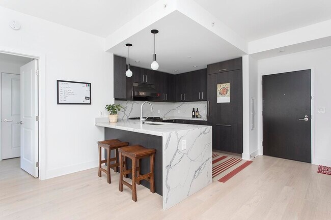 Foto del edificio - 1400 Hudson St