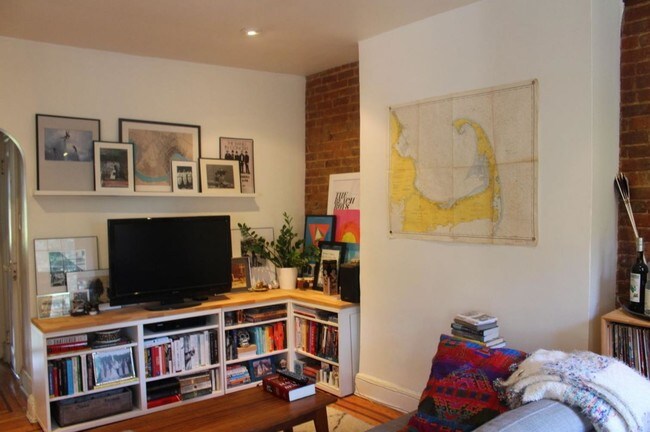 Foto del edificio - 300 Cumberland St