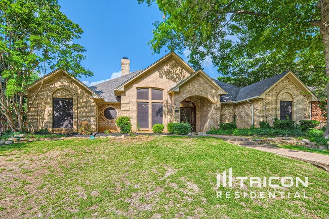 Foto del edificio - 5003 Willow Park Dr