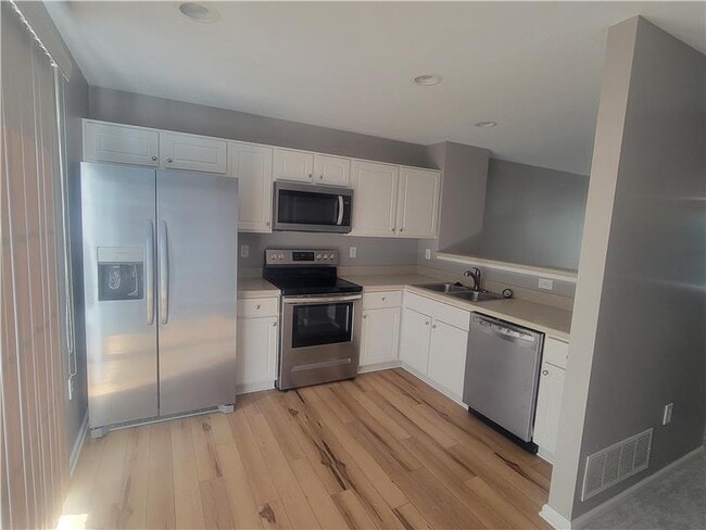 Building Photo - 5304 Berthold Pass Dr