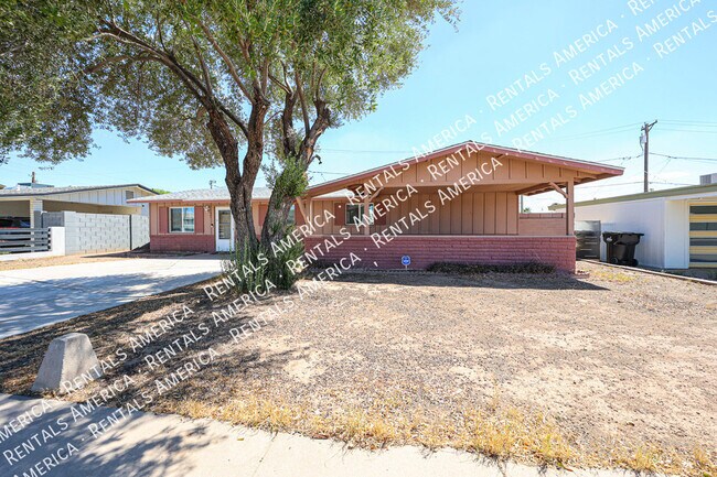 Building Photo - 7901 E Kimsey Ln