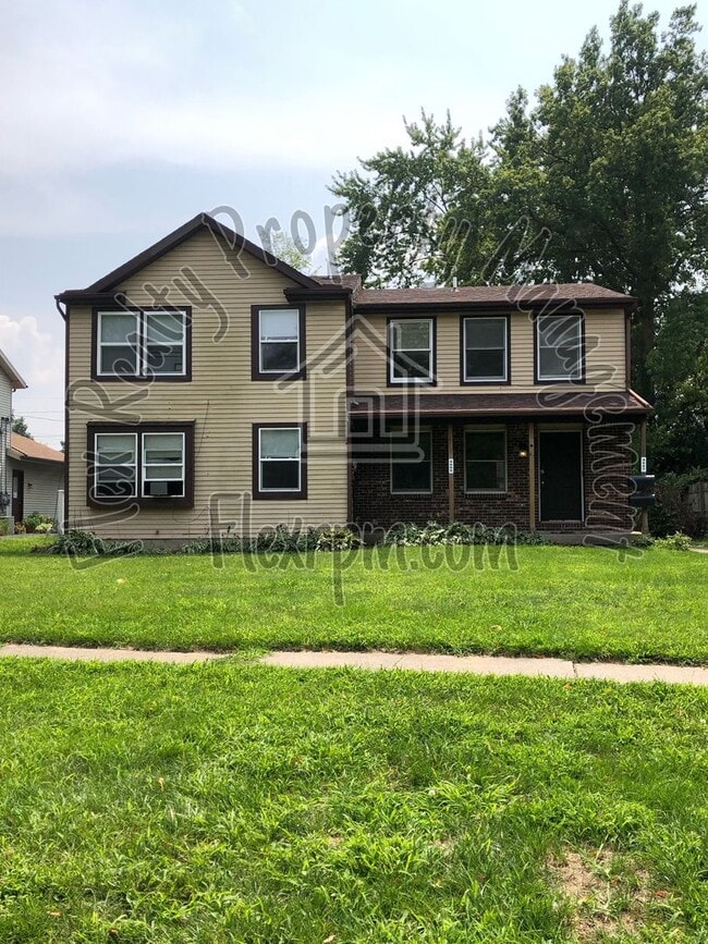 Building Photo - 4667 Imperial Dr