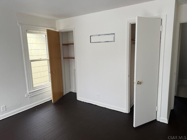 Building Photo - 85-87 Grass Ave