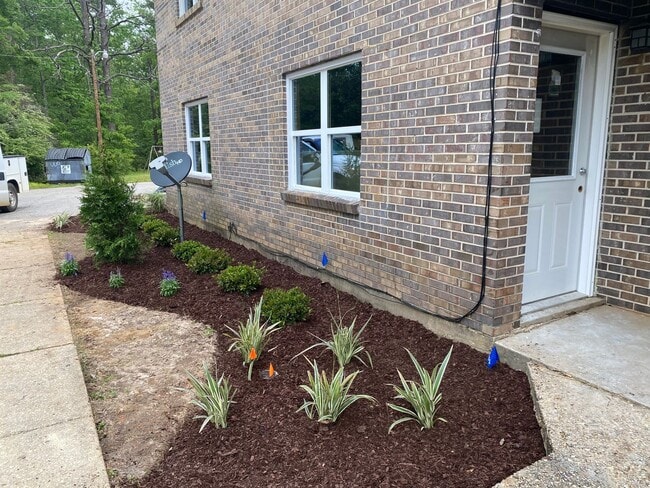 Building Photo - Cedar Pointe Apartments - Thomasville AL