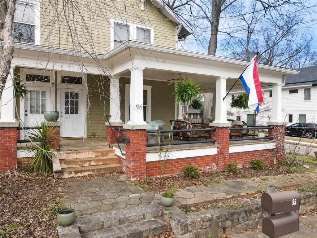 Primary Photo - 95 Vannoy St SE