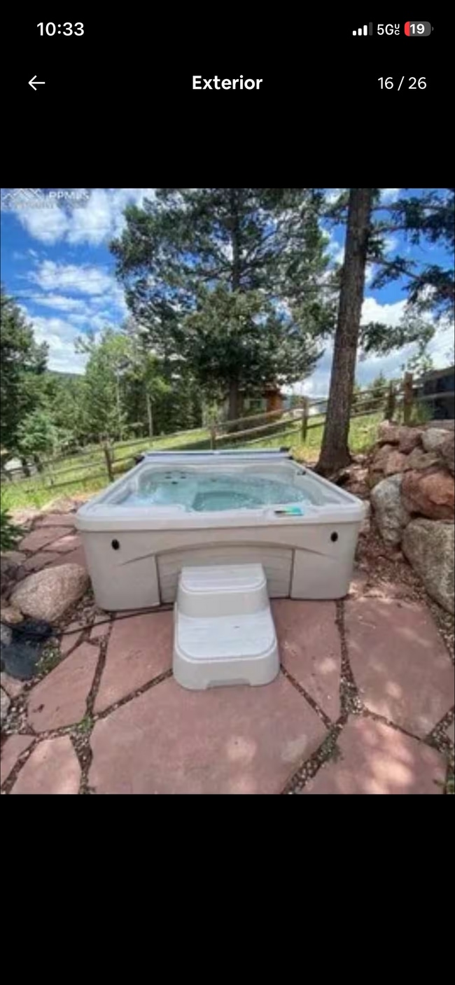 Building Photo - 210 Dewell Rd