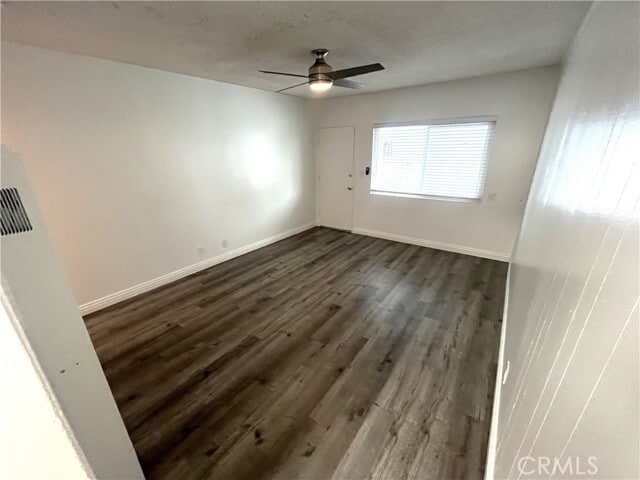 Foto del edificio - 12926 Doty Ave