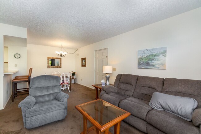 Foto del edificio - Furnished Seasonal Condo