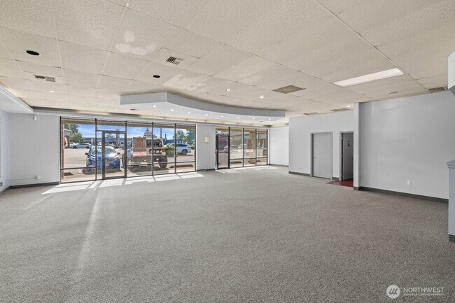 Building Photo - 17640 1st Ave S