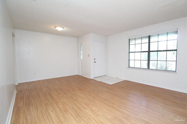 Foto del edificio - 9541 Sunnehanna Blvd