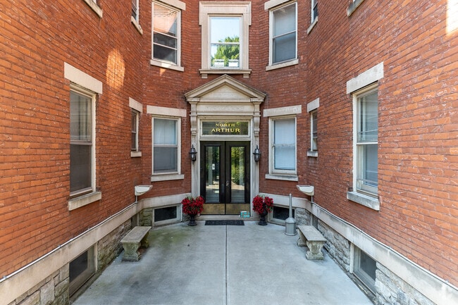 Building Photo - The Arthur Historic Apartments!