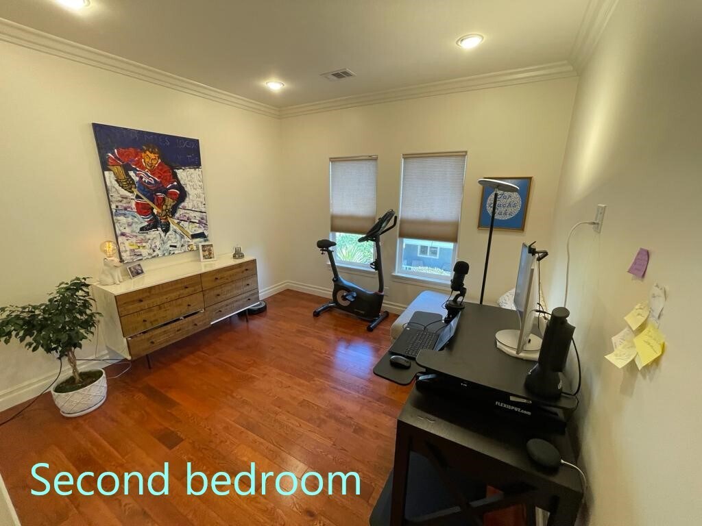 Foto principal - 4034 Madison Ave
