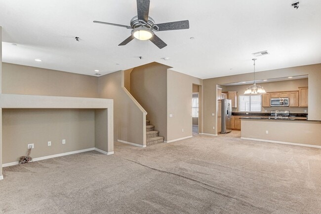 Foto del edificio - Gorgeous 4 bedroom near Aliante!