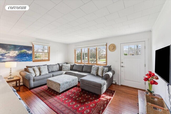 Foto del edificio - 14 Washington Ave