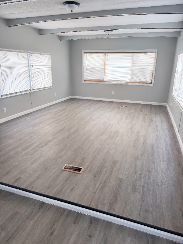 Foto del edificio - 200 N 28th St