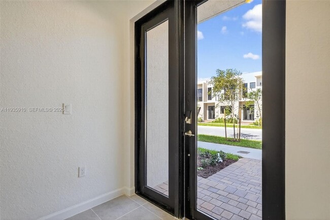 Building Photo - 13862 SW 262nd St