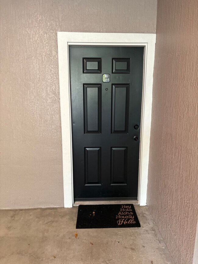 Foto del edificio - AVAILABLE NOW: First-floor 2-bedroom, 1-bath condo in Gated Community